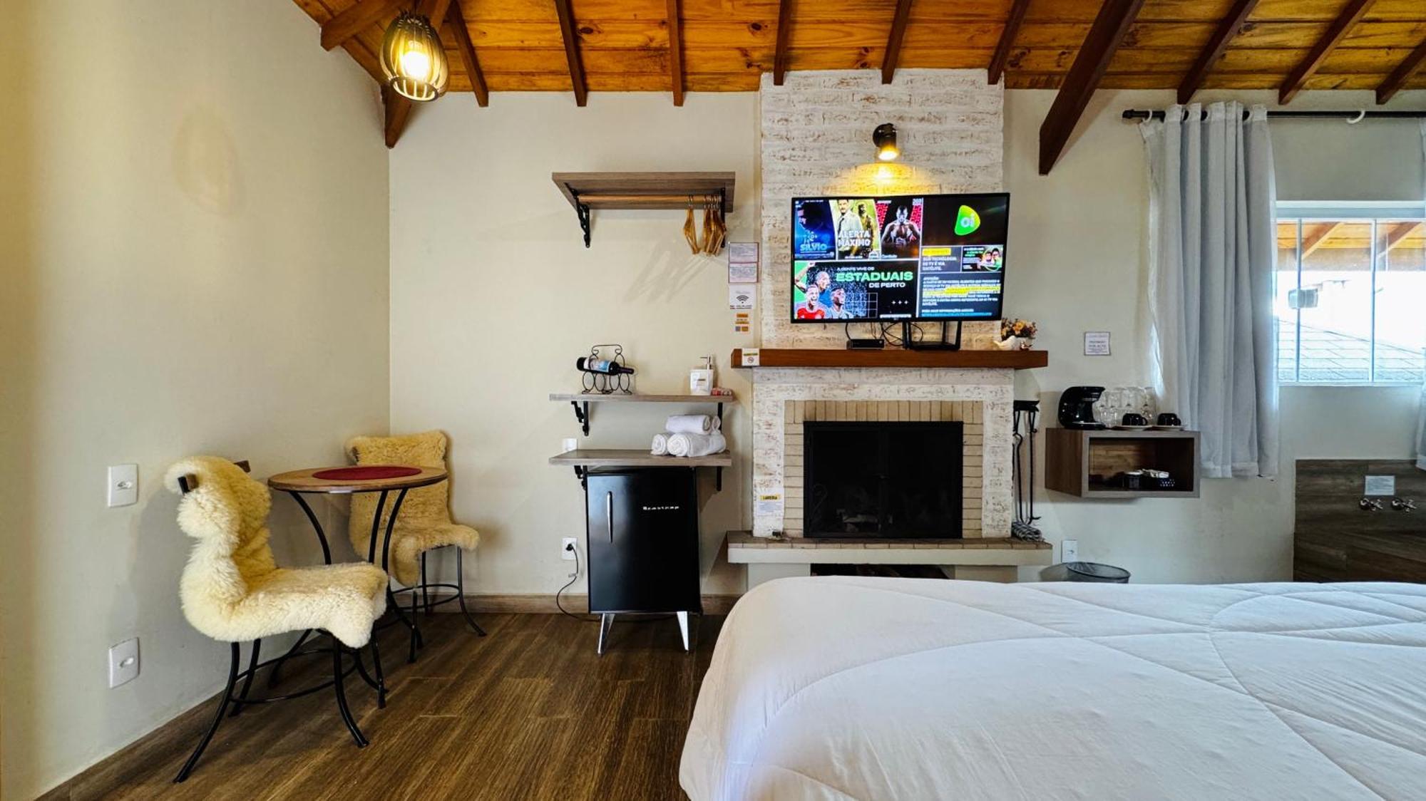 Chales Vila Do Moinho Monte Verde  Room photo